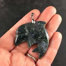 Adorable Moss Agate Stone Carved Jumping Dolphin Pendant #8uAldINmev4