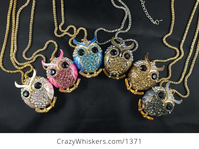 Beautiful Owl Pendant with Rhinestone and Metallic Enamel in Pastel Pink and White Hot Pink Blue Light Brown Dark Brown Gray - #7SuJvQ6MdPw-1