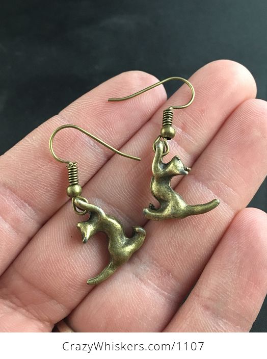 Bronze Tone Alloy Stretching Hanging Kitty Cat Earrings on Hypo Allergenic Hooks - #2e7Mzpnx5NM-1