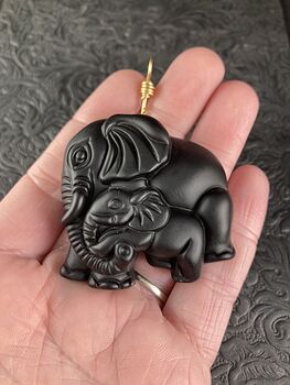 Carved Black Obsidian Mamma and Baby Elephant Stone Jewelry Pendant with Gold Tone Bail #6IP6TLOqqWE