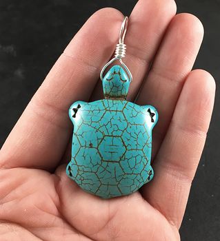 Carved Turtle Dyed Magnesite Blue Turquoise Stone Pendant #50LVFppl8pc
