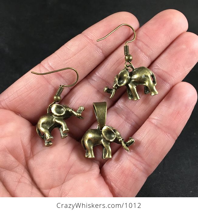 Cute 3d Vintage Bronze Toned Elephant Pendant Necklace and Earrings Jewelry Set - #H4gbAI5uZ50-2
