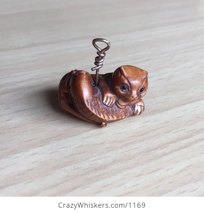 Cute Feline Kitty Cat and Fish Ojime Bead Pendant Hand Carved Boxwood Signed by Carver - #flUlcX6wqS4-1
