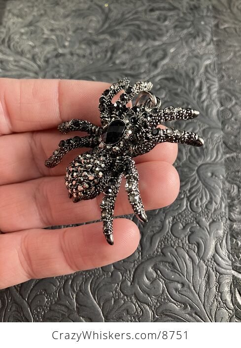 Elegant Black Rhinestone and Metal Tarantula Spider Pendant Halloween Jewelry Necklace - #jpAjwWNNTUs-4