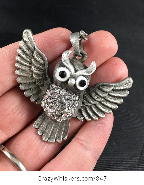Flying Owl Pendant in Silver Tone - #OHK46pwtNG0-1