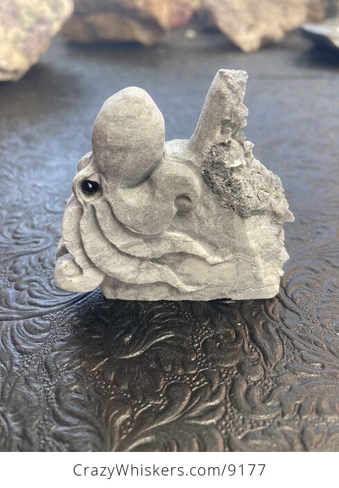 Hand Carved Dual Sided Gray Quartz Crystal Stone Octopus Figurine - #c1XCZcIr6UA-3