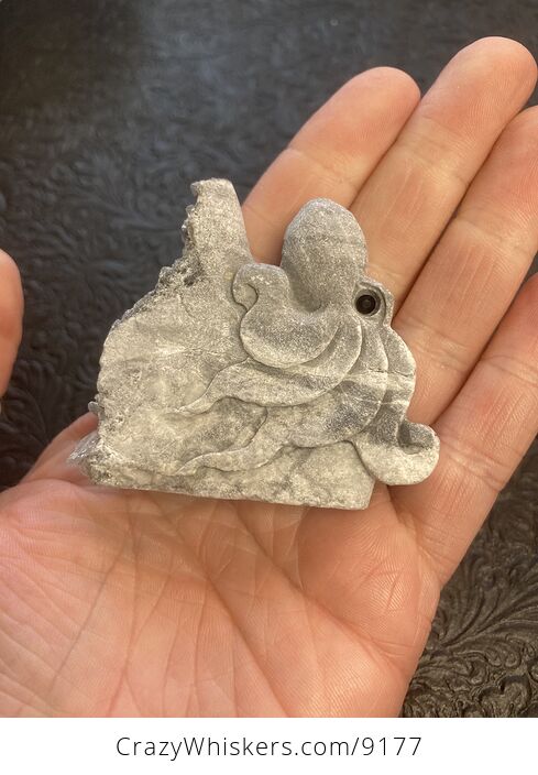 Hand Carved Dual Sided Gray Quartz Crystal Stone Octopus Figurine - #c1XCZcIr6UA-6