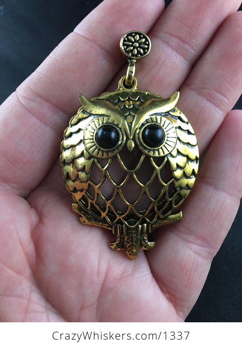 Owl Magnifying Glass Pendant in Vintage Gold Tone - #g1CcoYWCY7w-1