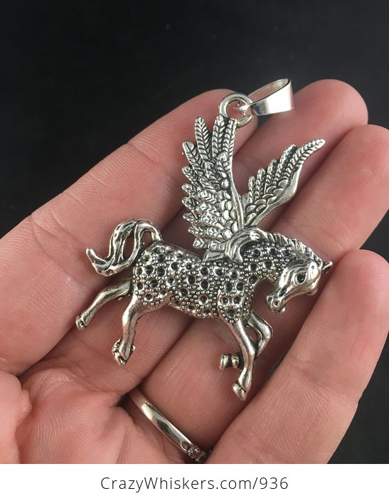 Stunning Alloy Antique Silver Tone Flying Pegasus Winged Horse Pendant Necklace - #0eG18eguMcs-1