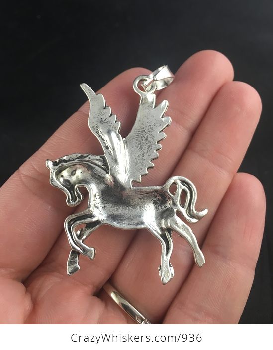 Stunning Alloy Antique Silver Tone Flying Pegasus Winged Horse Pendant Necklace - #0eG18eguMcs-2