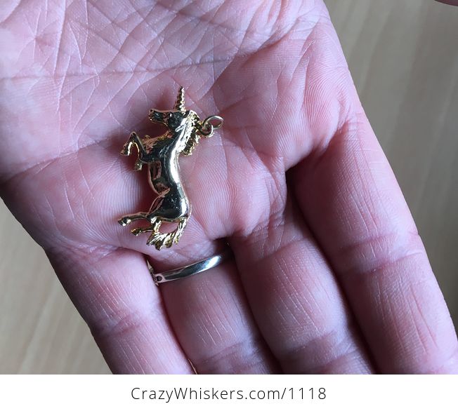 Vintage Gold Tone Rearing Unicorn Pendant Shipping Included in Price - #XtpB70dVih4-2