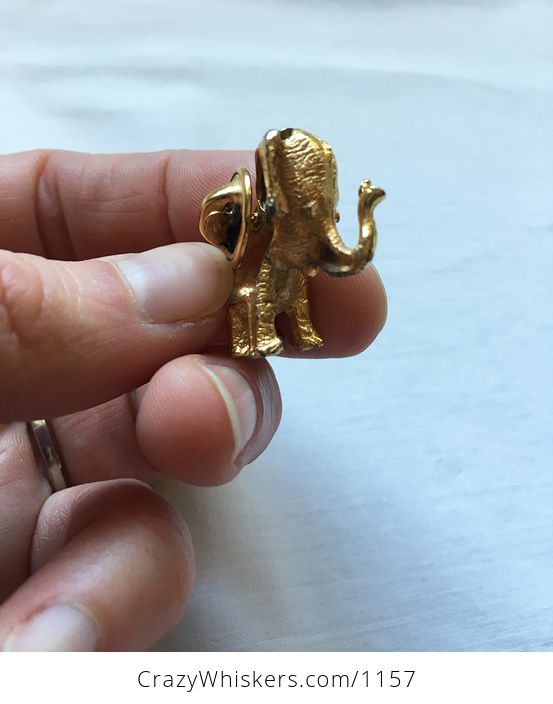 Vintage Gold Toned Elephant Pin - #cf4RuGExLEg-4