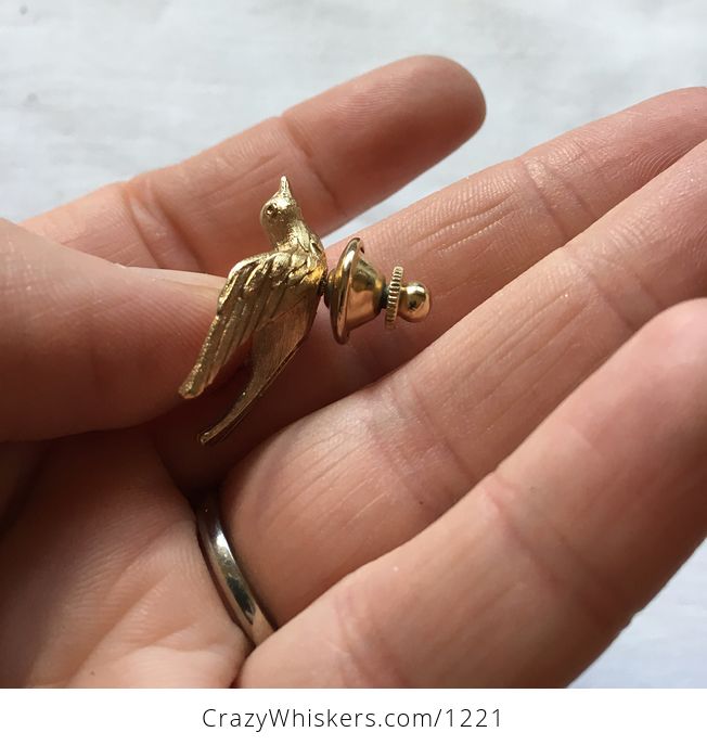 Vintage Gold Toned Textured 3d Flying Bird Brooch Pin - #9axAjXaE2YI-3
