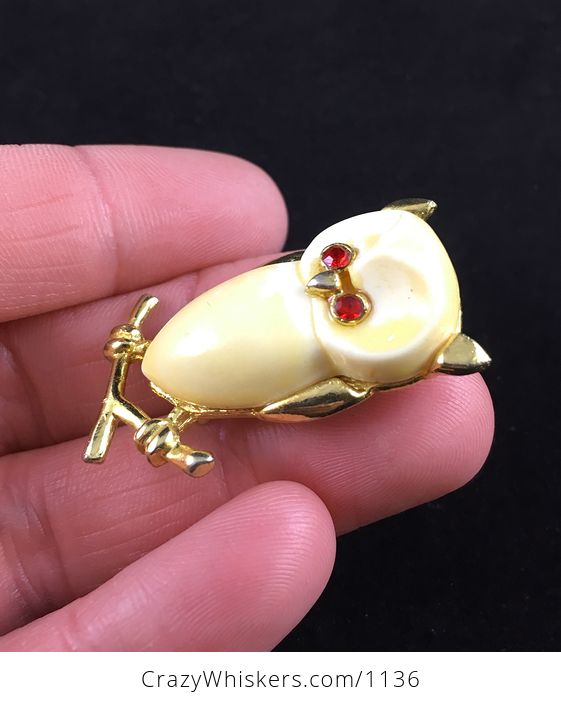 Vintage Ivory Toned Red Stone and Gold Tone Perched Owl Brooch Pin - #V74Q2jtiGec-2