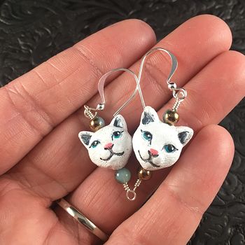 White Hand Painted Peruvian Ceramic Kitty Cat Face Earrings #t0M9fNRwKPI