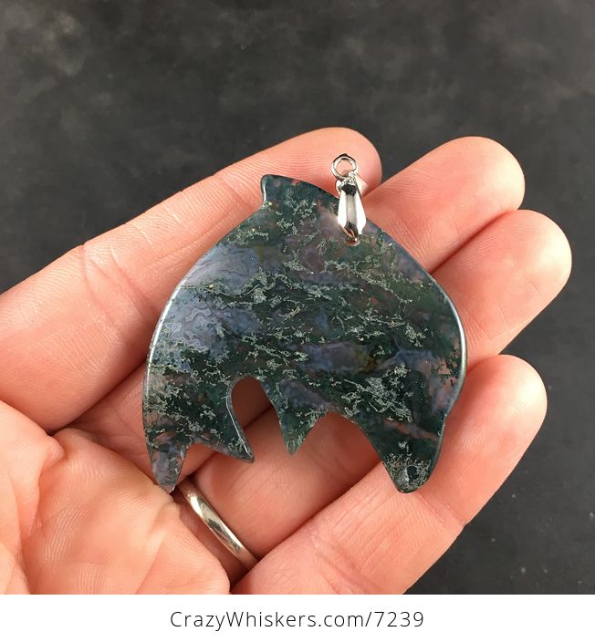 Adorable Moss Agate Stone Carved Jumping Dolphin Pendant Necklace - #8uAldINmev4-5