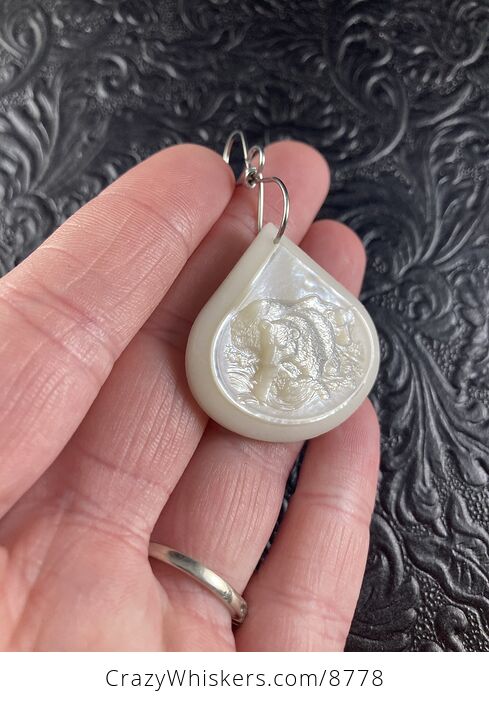 Bear Fishing in a River Carved Mother of Pearl Shell on White Jade Stone Pendant Jewelry Ornament Mini Art - #OifEWQn6ks8-5