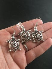 Beautiful Turtle and Swirl Pendant and Earrings Jewelry Set #ehGzkwtW9EM