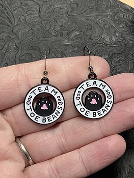 Black and Pink Cat Paws with Team Toe Beans and Heart Earrings #IVTlw79TkO0