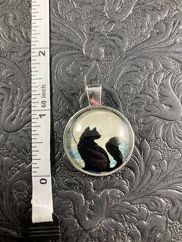 Black Cat Against a Full Moon Halloween Pendant Jewelry Necklace #Hw5Lvoi42k0