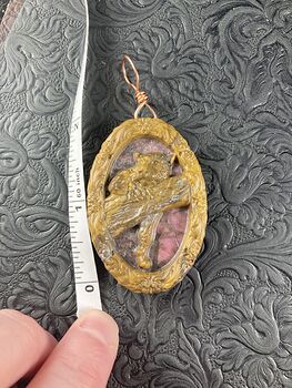 Carved Leopard Resting in a Tree in Jasper and Rhodonite Stone Jewelry Pendant #jsTwvIvo8sI