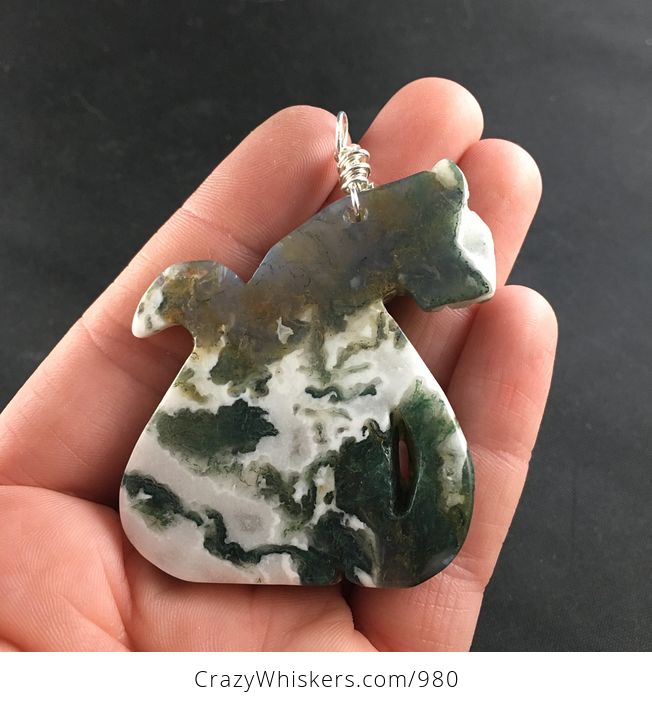Carved Moss Agate Pendant of a Sitting Cheetah or Leopard Big Cat with Silver Tone Wire Bail - #JvyEbbcZeQc-2