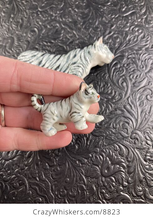Ceramic White or Bleached Tiger Mamma and Cub Figurines - #AfaQej1c0fQ-6
