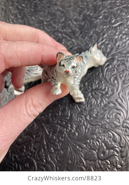 Ceramic White or Bleached Tiger Mamma and Cub Figurines - #AfaQej1c0fQ-5