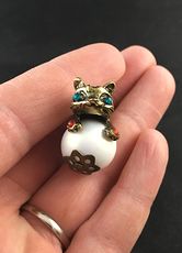 Cute Colorful Rhinestone and Vintage Bronze Cone Kitty Cat on a False Pearl Pendant #kVL66UOTxq4