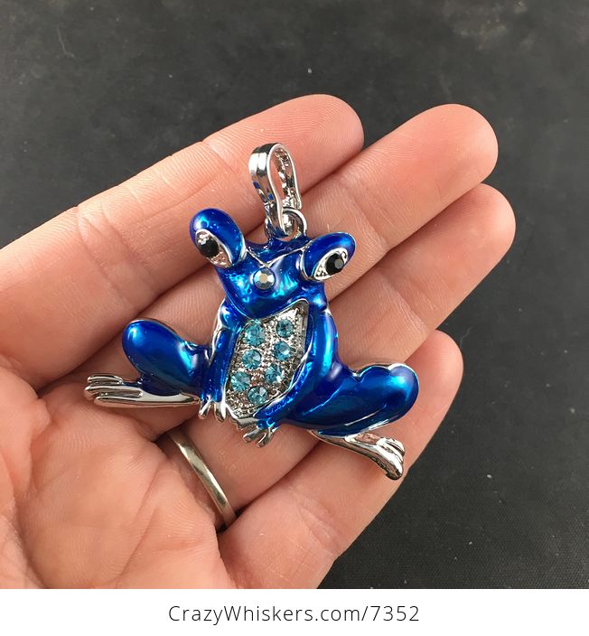 Cute Rhinestone Blue Frog Pendant - #AwPQKzNsOmo-1