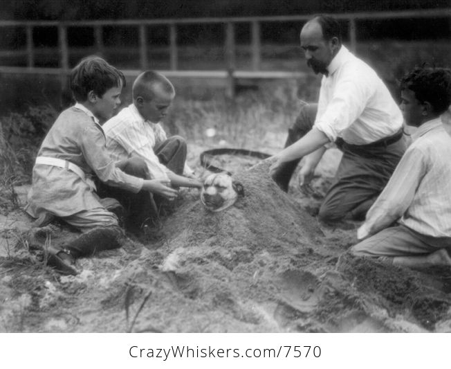 Digital Photo of a Family Burying a Patient Dog in the Sand - #H39AC1FoPUs-1