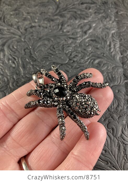 Elegant Black Rhinestone and Metal Tarantula Spider Pendant Halloween Jewelry Necklace - #jpAjwWNNTUs-3