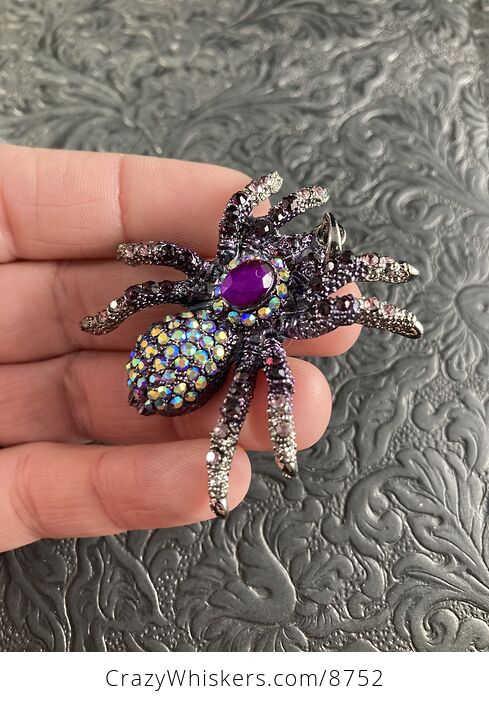 Elegant Colorful Rhinestone and Metal Tarantula Spider Pendant Halloween Jewelry Necklace - #NI4DOU8pRxc-1