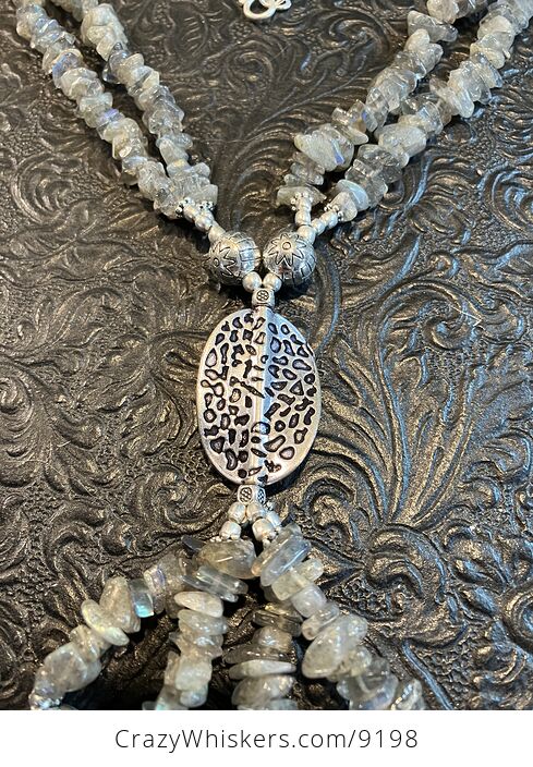 Elephant Necklace with Flashy Labradorite Crystal Chips and Metal Beads - #T8Jhz2w4U9c-6