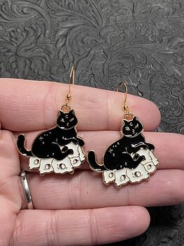 Halloween Black Cat on Skulls Book Witchy Earrings #sz1wiyyyNXo