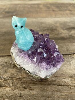 Hand Carved Blue Amazonite Stone Kitty Cat Kitten Figurine and Amethyst Cluster Platform #N1LM9ehQV2k
