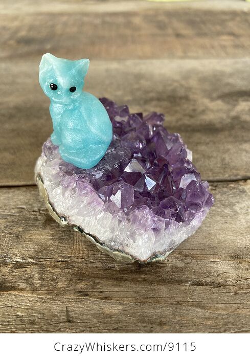 Hand Carved Blue Amazonite Stone Kitty Cat Kitten Figurine and Amethyst Cluster Platform - #N1LM9ehQV2k-1