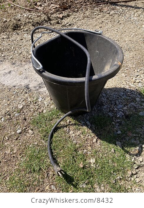 Heated Flat Back Rubber Bucket for Farm - #KGTF75faS6E-1