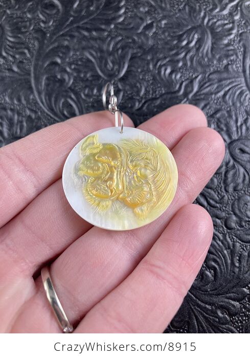 Lions Carved Mother of Pearl Shell Pendant Jewelry Mini Art Ornament - #yQEbkldo5YE-2