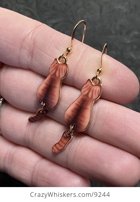 Rear View Ginger Tabby Cat Dangly Tail Earrings - #xIyTMCnVhKA-3