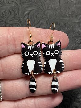 Tuxedo Cat Dangly Tail Earrings #Djt7a9YevDk